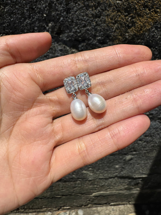 South Sea Pears Earring